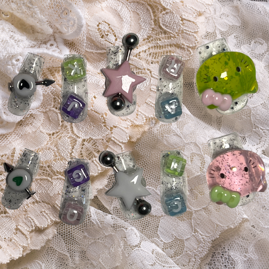 @Y2K ice cube press-on nails
